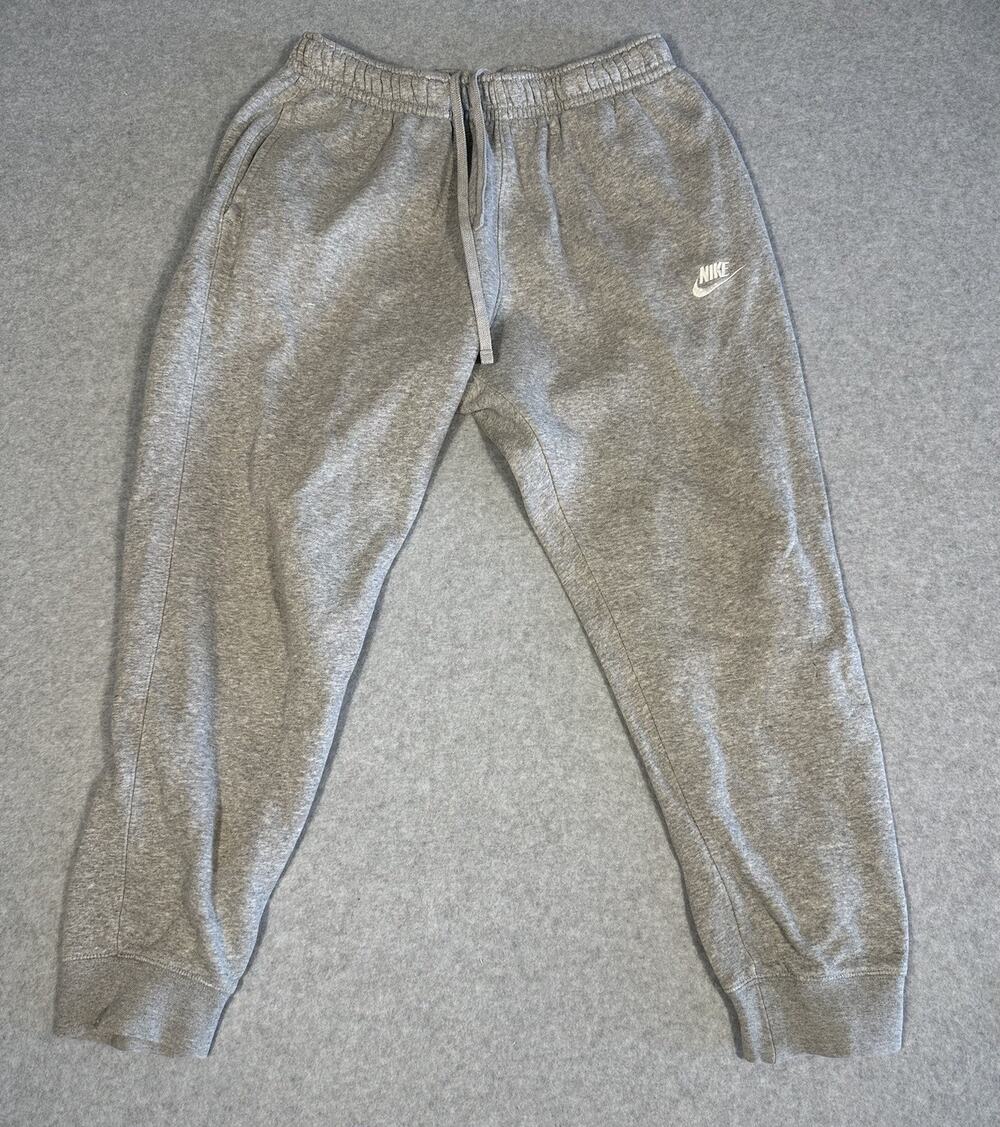 Nike Club Fleece sweatpants in a Grey
